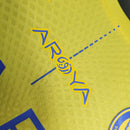 camisa-camiseta-al-nassr-kafd-nike-versao-versao-jogador-masculina-23-24-home-casa-i-principal-1-cr7-cristiano-ronaldo-talisca-anderson-amarela-amarelo-azul_5