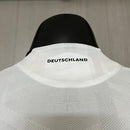 camisa-camiseta-alemanha-selecao-selecao-alema-alema-adidas-versao-versao-jogador-masculina-24-25-home-casa-i-principal-1-branca-branco-amarela-amarelo-preta-preto-vermelha-vermelho_6