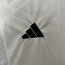 camisa-camiseta-alemanha-selecao-selecao-alema-alema-adidas-versao-versao-torcedor-conjunto-infantil-24-25-home-casa-i-principal-1-branca-branco-amarela-amarelo-preta-preto-vermelha-v