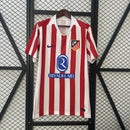 camisa-camiseta-atletico-de-madrid-nike-riyadh-air-versao-torcedor-masculina-25-26-home-casa-i-principal-1-branca-branco-preta-preto-azul-vermelha-vermelho_1