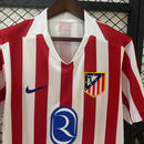 camisa-camiseta-atletico-de-madrid-nike-riyadh-air-versao-torcedor-masculina-25-26-home-casa-i-principal-1-branca-branco-preta-preto-azul-vermelha-vermelho_2