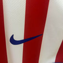 camisa-camiseta-atletico-de-madrid-nike-riyadh-air-versao-torcedor-masculina-25-26-home-casa-i-principal-1-branca-branco-preta-preto-azul-vermelha-vermelho_4