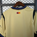 camisa-camiseta-barcelona-kobe-sheath-mamba-mentality-bryant-spotify-versao-torcedor-masculina-25-26-away-fora-ii-secundaria-2-azul-preta-preto-amarela-amarelo-bege_8