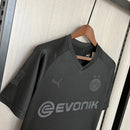 camisa-camiseta-borussia-dortmund-puma-evonik-versao-versao-torcedor-masculina-19-20-comemorativa-110-anos-preta-preto-retro-retro_9