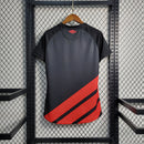 camisa-camiseta-cap-athletico-paranaense-umbro-esportes-da-sorte-versao-versao-torcedor-feminina-23-24-away-fora-ii-secundaria-2-vermelha-preta-vermelho-preto_9