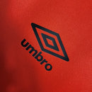 camisa-camiseta-cap-athletico-paranaense-umbro-esportes-da-sorte-versao-versao-torcedor-feminina-23-24-home-casa-i-principal-1-vermelha-preta-vermelho-preto_8
