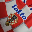 camisa-camiseta-croacia-croacia-selecao-selecao-croata-lotto-versao-versao-torcedor-masculina-1998-home-casa-i-principal-1-vermelha-branca-vermelho-branco-azul-retro-retro_4_556011da-da9d-46e4-9d7b-0983a906531b