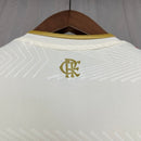 camisa-camiseta-flamengo-adidas-versao-torcedor-masculina-25-26-third-away-fora-iii-terceira-3-vermelha-vermelho-preta-preto-branca-branco-bege-dourada-dourado_8