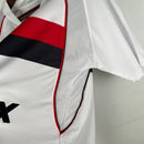 camisa-camiseta-flamengo-nike-lubrax-versao-torcedor-masculina-2002-away-fora-ii-secundaria-2-vermelha-vermelho-preta-preto-branca-branco-retro_7