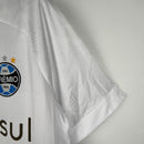 camisa-camiseta-gremio-gremio-banrisul-umbro-versao-versao-torcedor-masculina-23-24-away-fora-ii-secundaria-2-azul-preto-preta-branca-branco_4