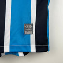 camisa-camiseta-gremio-gremio-banrisul-umbro-versao-versao-torcedor-masculina-23-24-home-casa-i-principal-1-azul-preto-preta-branca-branco_2