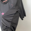 camisa-camiseta-japao-japao-selecao-selecao-japonesa-adidas-versao-versao-torcedor-masculina-23-24-edicao-edicao-especial-dragao-dragao-de-jade-toquio-preta-preto-rosa_4