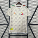 camisa-camiseta-juventus-adidas-versao-torcedor-masculina-24-25-edicao-especial-bege-preta-preto-vermelha-vermelho_2