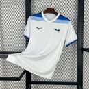 camisa-camiseta-lazio-mizuno-versao-versao-torcedor-masculina-25-26-comemorativa-125-anos-branca-branco-azul_8