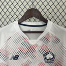 camisa-camiseta-losc-lille-nb-new-balance-boulanger-b-versao-versao-torcedor-masculina-24-25-away-fora-ii-secundaria-2-vermelha-vermelho-branca-branco-azul_2