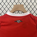 camisa-camiseta-milan-puma-emirates-fly-better-versao-versao-torcedor-conjunto-infantil-kids-24-25-home-casa-i-principal-1-vermelha-preta-branca-vermelho-preto-branc_4