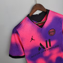 camisa-camiseta-paris-saint-germain-psg-jordan-all-accor-live-versao-torcedor-masculina-20-21-fourth-away-fora-iv-quarta-4-neymar-jr-roxa-roxo-rosa-preta-retro_5
