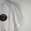 camisa-camiseta-paris-saint-germain-psg-jordan-fly-emirates-versao-versao-torcedor-masculina-18-19-away-fora-ii-secundaria-2-neymar-jr-branca-branco-preta-preto-retro-retro_1_7