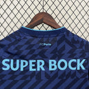 camisa-camiseta-porto-nb-new-balance-betano-versao-versao-torcedor-masculina-24-25-third-away-fora-iii-terceira-3-azul-preto-preta-roxo-roxa_8