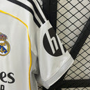 camisa-camiseta-real-madrid-adidas-emirates-fly-better-versao-torcedor-masculina-25-26-home-casa-i-principal-1-branca-branco-preta-preto-amarela-amarelo_5