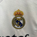 camisa-camiseta-real-madrid-adidas-emirates-fly-better-versao-versao-torcedor-conjunto-infantil-shorts-24-25-home-casa-i-principal-1-preta-branca-preto-branco-kylian-mbappe_4
