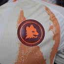 camisa-camiseta-roma-adidas-riyadh-season-versao-versao-jogador-masculina-24-25-away-fora-ii-secundaria-2-branca-branco-bege-laranja-vinho_4