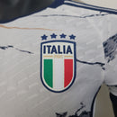 camisa-camiseta-selecao-selecao-italiana-italia-italia-adidas-versao-versao-jogador-masculina-23-24-away-fora-ii-secundaria-2-azul-verde-vermelha-vermelho-branca-branco-preto-preta_5