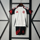 camisa-camiseta-shorts-flamengo-adidas-versao-torcedor-conjunto-infantil-kids-25-26-away-fora-ii-secundaria-2-vermelha-preta-vermelho-preto-branca-branco_1