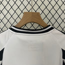 camisa-camiseta-shorts-juventus-adidas-versao-torcedor-conjunto-infantil-kids-24-25-home-casa-i-principal-1-preta-preto-branca-branco_6