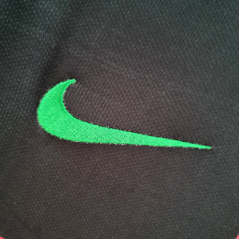 amisa-camiseta-portugal-selecao-selecao-nike-portuguesa-versao-versao-torcedor-masculina-23-24-edicao-edicao-especial-cruz-concept-cr7-cristiano-ronaldo-preta-preto-verde-vermelho-ver_8f1b21a3-e7ee-49ef-8bc7-d5d355b79e8f