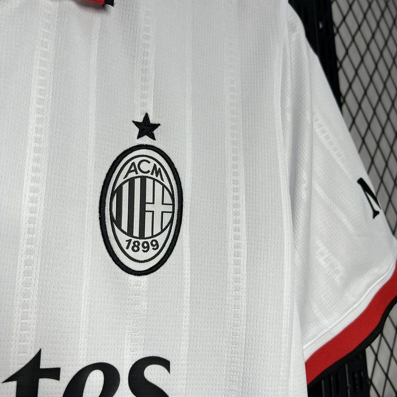 camisa-camiseta-ac-milan-puma-emirates-fly-better-versao-versao-torcedor-masculina-24-25-secundaria-ii-2-away-fora-branca-branco-vermelha-vermelho-preta-preto_1