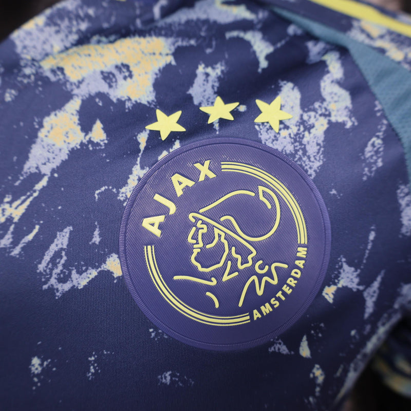 camisa-camiseta-ajax-adidas-ziggo-versao-versao-jogador-masculina-24-25-away-fora-ii-secundaria-2-azul-amarela-amarelo_3