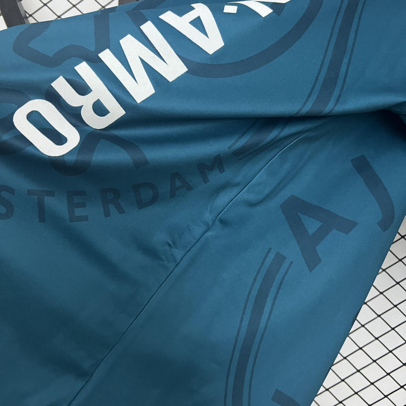 camisa-camiseta-ajax-umbro-abn-amro-versao-versao-torcedor-masculina-95-96-away-fora-ii-secundaria-2-azul-branca-branco-retro-retro_3