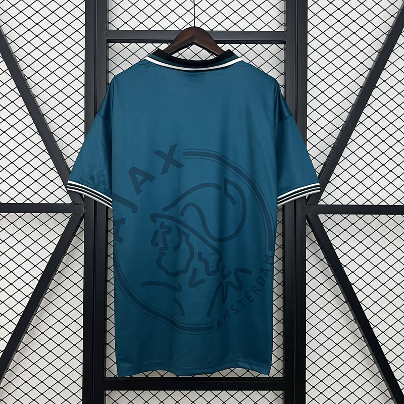 camisa-camiseta-ajax-umbro-abn-amro-versao-versao-torcedor-masculina-95-96-away-fora-ii-secundaria-2-azul-branca-branco-retro-retro_5