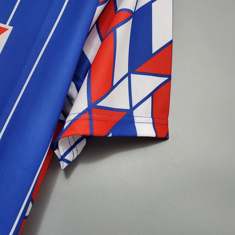 camisa-camiseta-ajax-umbro-tdk-versao-versao-torcedor-masculina-1990-away-fora-ii-secundaria-2-vermelha-branco-branca-vermelho-azul-retro-retro_8