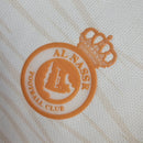 camisa-camiseta-al-nassr-duneus-shurfah-versao-versao-torcedor-masculina-22-23-third-away-fora-iii-terceira-3-cr7-cristiano-ronaldo-branco-branca-dourado-dourada_5