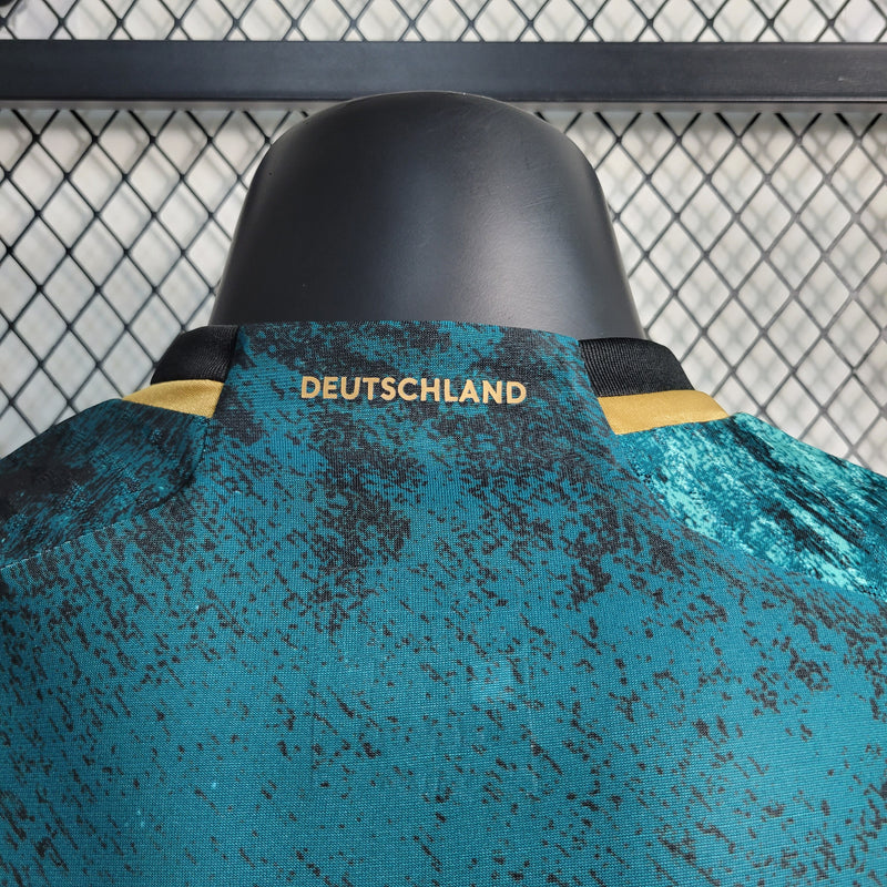 camisa-camiseta-alemanha-selecao-selecao-alema-alema-adidas-versao-versao-jogador-masculina-23-24-secundaria-ii-2-away-fora-verde-azul-preta-preto-amarela-amarelo_10