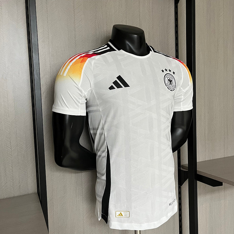 camisa-camiseta-alemanha-selecao-selecao-alema-alema-adidas-versao-versao-jogador-masculina-24-25-home-casa-i-principal-1-branca-branco-amarela-amarelo-preta-preto-vermelha-vermelho_1_34be1165-0860-422c-8084-4e126ea4b1e7