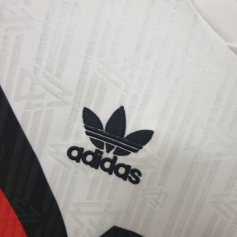 camisa-camiseta-alemanha-selecao-selecao-alema-alema-adidas-versao-versao-torcedor-masculina-1990-home-casa-i-principal-1-branca-branco-amarela-amarelo-preta-preto-vermelha-vermelho-r_8d19d9b5-290c-44f5-85b3-5ec0fab71842