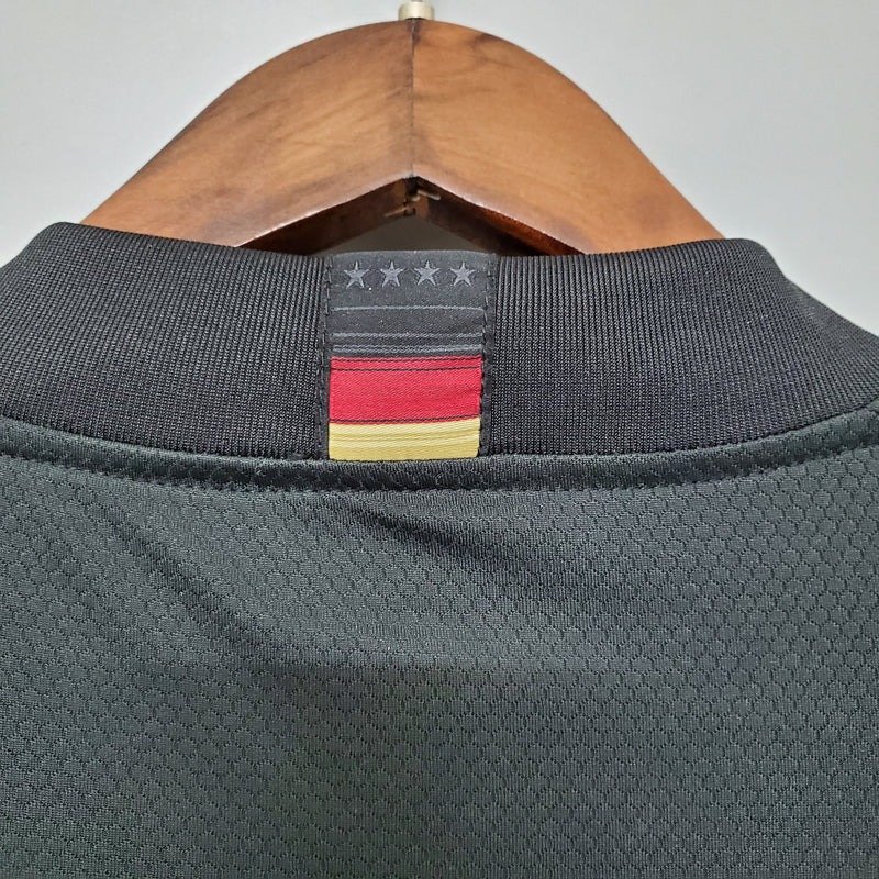 camisa-camiseta-alemanha-selecao-selecao-alema-alema-adidas-versao-versao-torcedor-masculina-2020-away-fora-ii-secundaria-2-branca-branco-amarela-amarelo-preta-preto-vermelha-vermelho_c6aa301e-7d8d-4dfd-b1c2-55088a2ee767