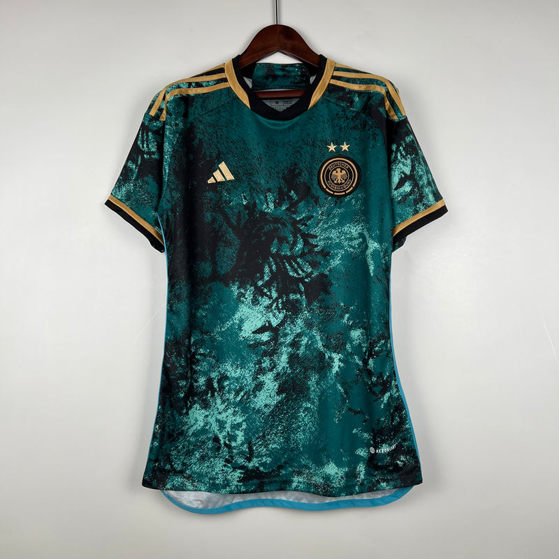 camisa-camiseta-alemanha-selecao-selecao-alema-alema-adidas-versao-versao-torcedor-masculina-23-24-secundaria-ii-2-away-fora-verde-azul-preta-preto-amarela-amarelo_1