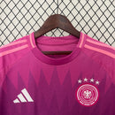 camisa-camiseta-alemanha-selecao-selecao-alema-alema-adidas-versao-versao-torcedor-masculina-24-25-away-fora-ii-secundaria-2-branca-branco-rosa-roxa-roxo_4