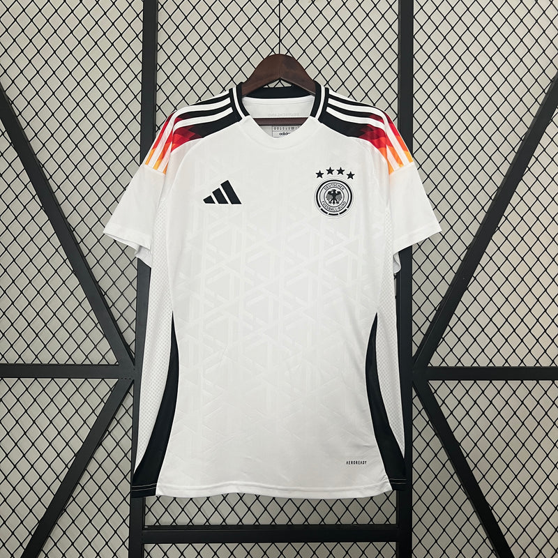 camisa-camiseta-alemanha-selecao-selecao-alema-alema-adidas-versao-versao-torcedor-masculina-24-25-home-casa-i-principal-1-branca-branco-amarela-amarelo-preta-preto-vermelha-vermelho_e5423993-36eb-43b5-8072-79425d841719