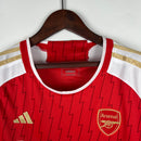 camisa-camiseta-arsenal-adidas-emirates-fly-better-versao-versao-torcedor-feminina-23-24-home-casa-i-principal-1-branca-branco-dourado-dourada-vermelha-vermelho_7