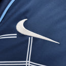 camisa-camiseta-atletico-de-madrid-nike-spider-man-2-homem-aranha-versao-versao-torcedor-masculina-04-05-away-fora-ii-secundaria-2-vermelha-branca-vermelho-branco-azul-retro-retro_7