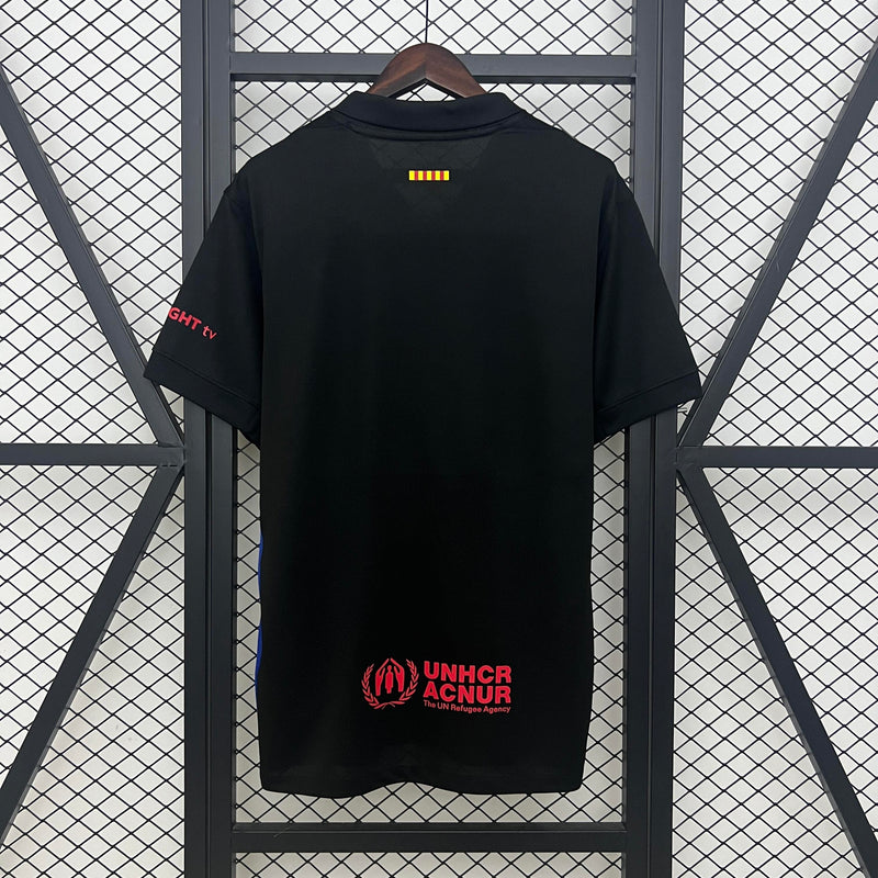 camisa-camiseta-barcelona-nike-spotify-versao-torcedor-masculina-24-25-edicao-especial-travis-scott-grena-azul-preta-preto-vermelha-vermelho_8