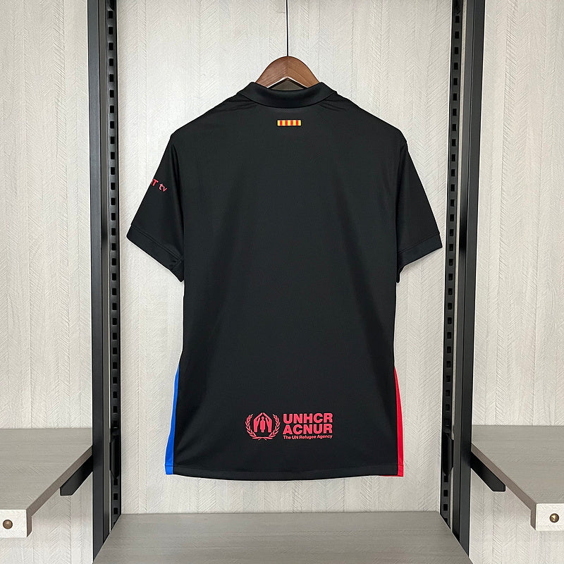 camisa-camiseta-barcelona-nike-spotify-versao-versao-torcedor-masculina-24-25-away-fora-ii-secundaria-2-vermelha-vermelho-azul-preta-preto_3