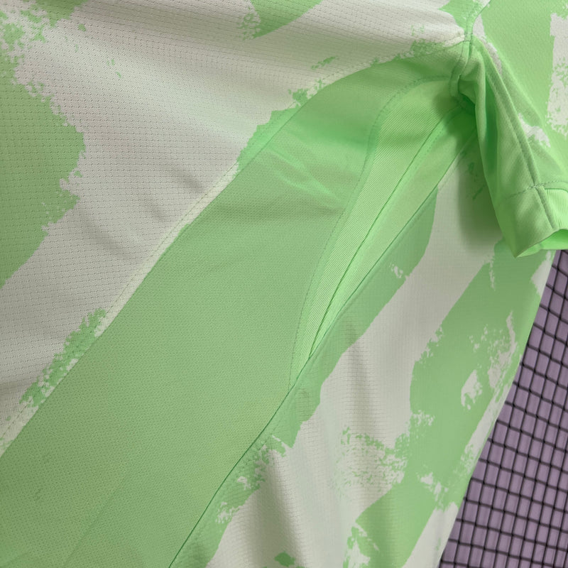 camisa-camiseta-barcelona-nike-spotify-versao-versao-torcedor-masculina-24-25-third-away-fora-iii-terceira-3-vermelha-vermelho-azul-verde-claro-clara_8