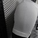 camisa-camiseta-bayer-leverkusen-castore-barmenia-versao-versao-jogador-masculina-24-25-away-fora-ii-secundaria-2-branca-branco-dourado-dourada_8