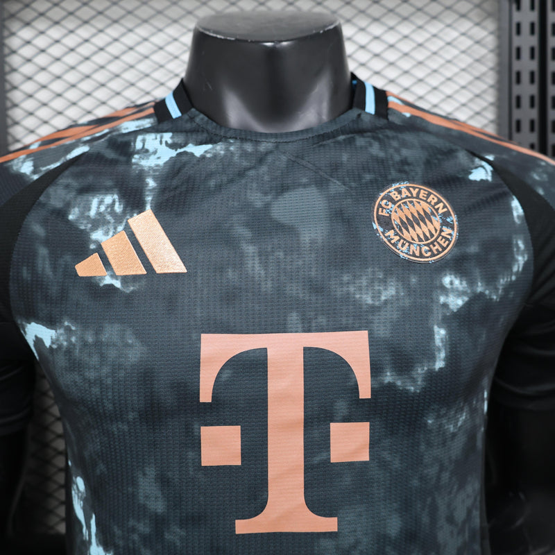 camisa-camiseta-bayern-munchen-adidas-T-versao-versao-jogador-masculina-24-25-away-fora-ii-secundaria-2-preta-preto-azul-vermelha-vermelho_7